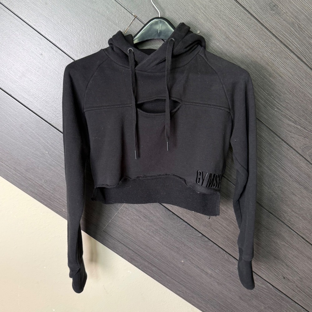 Gymshark Women's Cropped Hoodie Black Cut Out Fleece Pullover Small Athleisure